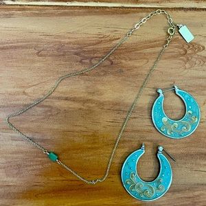 Earrings and necklace set